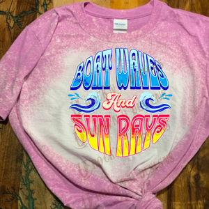 Boat Waves and Sun Rays - Leopard Rainbow Design Custom Unisex Graphic T-shirt