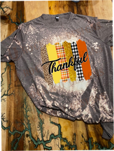 Load image into Gallery viewer, Thankful Custom Graphic T-shirt