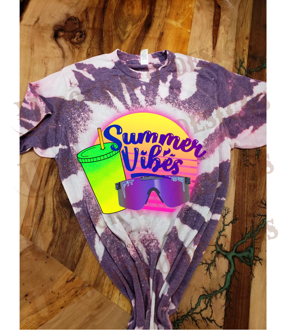 SUMMER VIBES custom Bleached Shirt