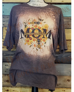 Momma Bee Personalized Custom Bleached Graphic T-shirt