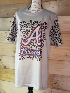 Custom Unisex T-shirt "Braves - BASEBALL" Leopard Design With Sleeves